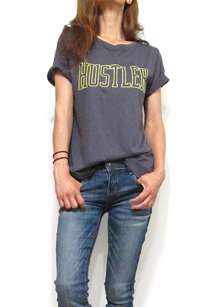 Tops749 Hustler Graphic T/Charcoal